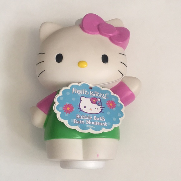 Hello Kitty Bubble Bath - Picture 2 of 8